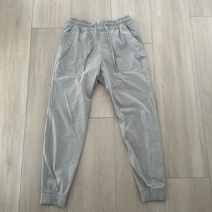 Lululemon Training Jogger Pants (color: Tan/Grey size: M)